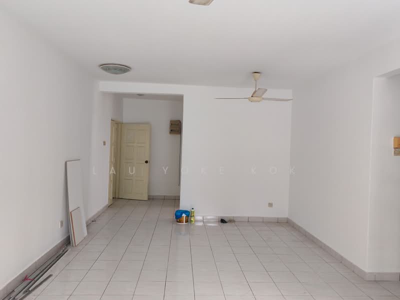 Condominium for Sale at Puncak Seri Kelana - Lau Yoke Kok - Living Room - PropertyGuru.com.my
