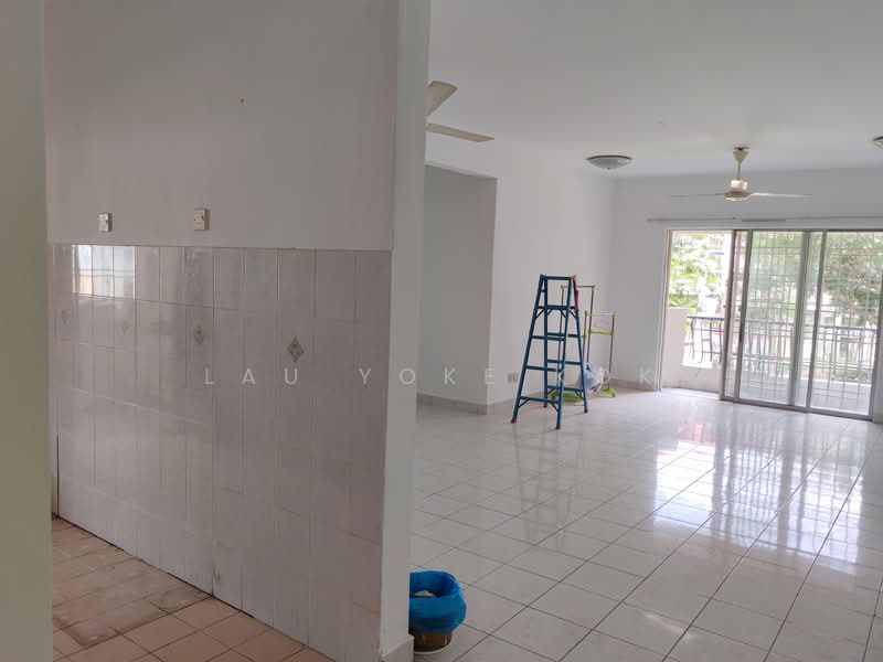 Condominium for Sale at Puncak Seri Kelana - Lau Yoke Kok - Living Room - PropertyGuru.com.my