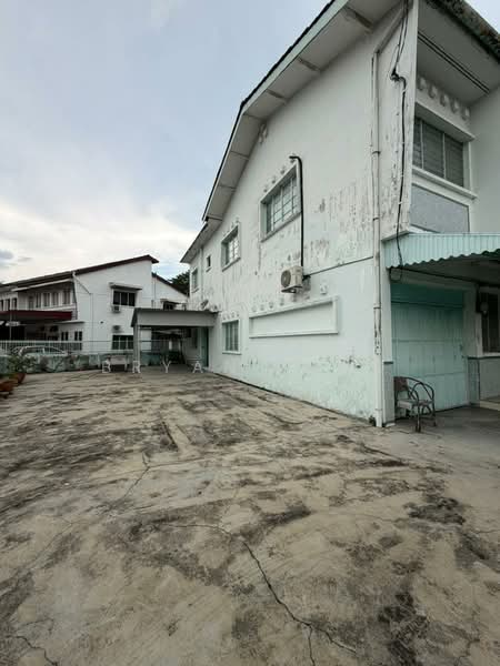 2-storey Terraced House for Sale in George Town (Penang) - Bryan Teng - Exterior - PropertyGuru.com.my