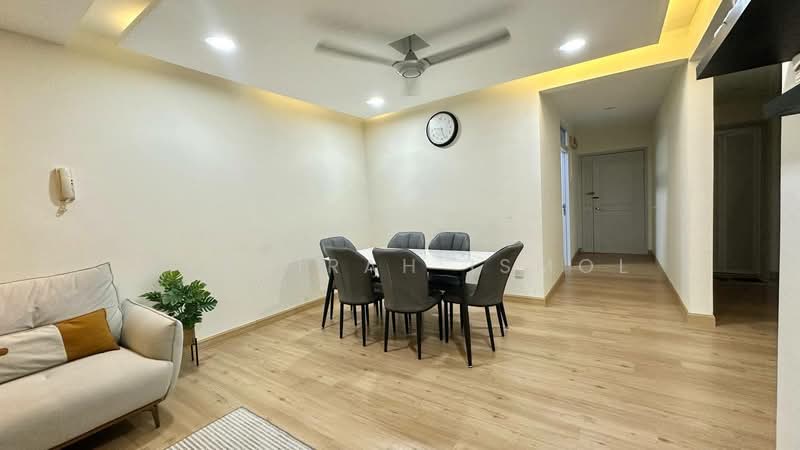 Kondominium untuk Disewa di Puncak Nusa Kelana - Syahirah Ismol - Living Room - PropertyGuru.com.my