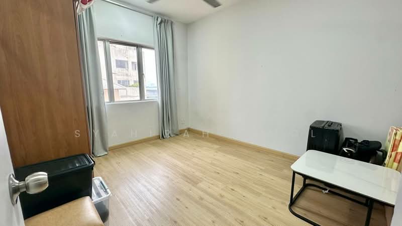 Kondominium untuk Disewa di Puncak Nusa Kelana - Syahirah Ismol - Bedroom - PropertyGuru.com.my