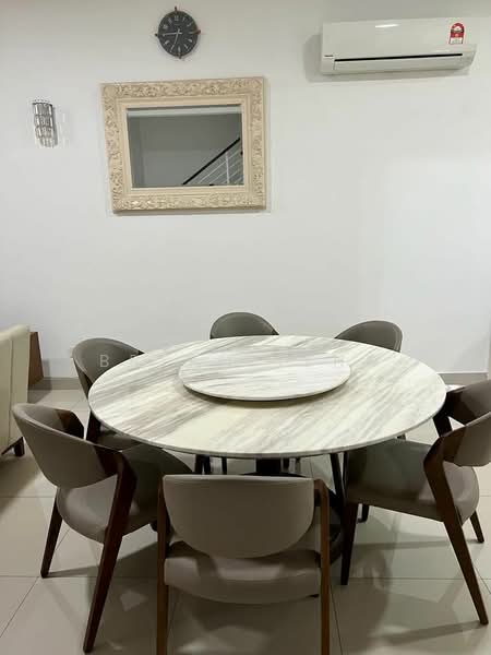 Rumah Teres 3 Tingkat untuk Disewa di Sungai Ara (Penang) - Bryan Teng - Dining Room - PropertyGuru.com.my