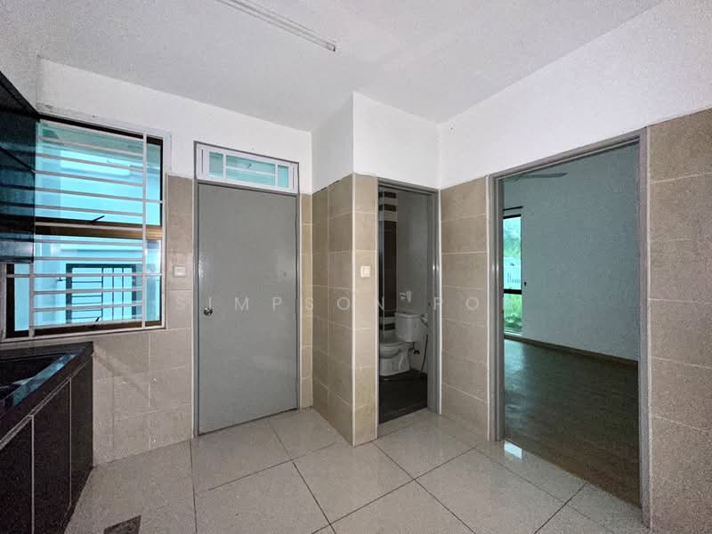 2-storey Terraced House for Sale in Bandar Dato Onn (Tebrau) - Simpson Poh - Bathroom - PropertyGuru.com.my