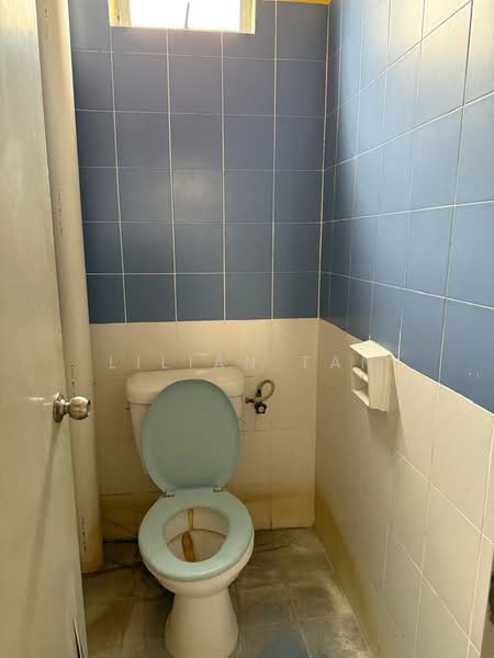 Office for Rent in Bandar Tasik Selatan (Kuala Lumpur) - Lilian Tan - Bathroom - PropertyGuru.com.my