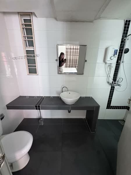 For Rent - Ritze Perdana 2