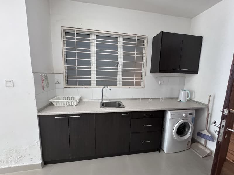 For Rent - Ritze Perdana 2