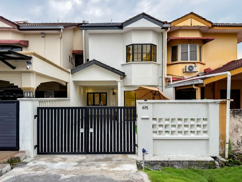 2-storey Terraced House for Sale in Taman Jasmin (Kajang) - Aqillah Razali - Exterior - PropertyGuru.com.my