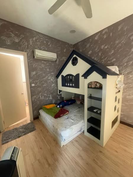 Rumah Berkembar untuk Dijual di Taman Bukit Serdang (Seri Kembangan) - Max Lee - Bedroom - PropertyGuru.com.my