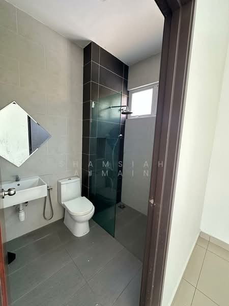 Bungalow for Sale in Sungai Merab (Dengkil) - SHAMSIAH AJMAIN - Bathroom - PropertyGuru.com.my