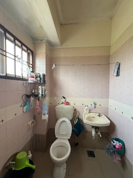 2-storey Terraced House for Sale in Bandar Indahpura (Kulai) - Nikko Soh - Bathroom - PropertyGuru.com.my