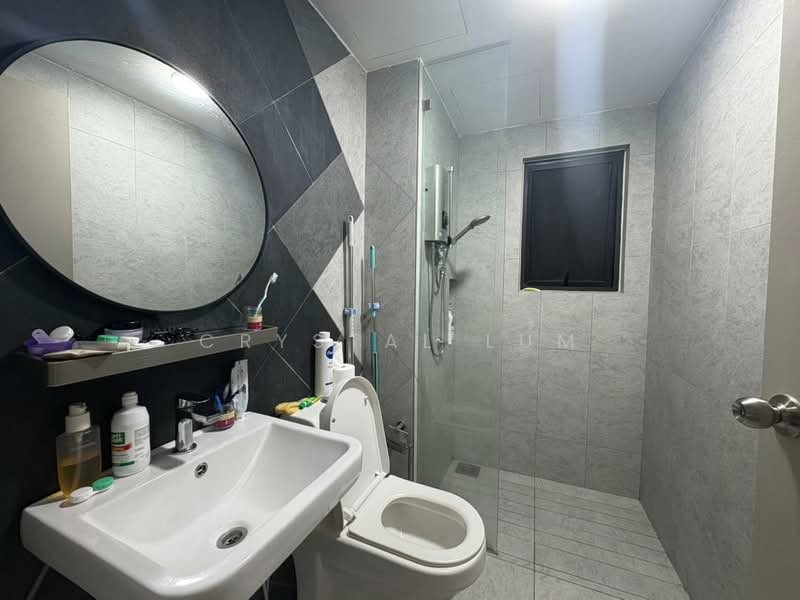 Kondominium untuk Dijual di Trinity Lemanja - Crystal Lum - Bathroom - PropertyGuru.com.my