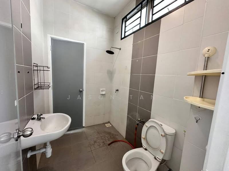 Rumah Teres 2 Tingkat untuk Dijual di Taman Nusa Sentral (Iskandar Puteri (Nusajaya)) - Jason Tan - Bathroom - PropertyGuru.com.my