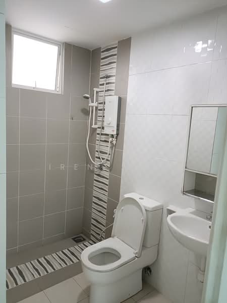 Kondominium untuk Disewa di The Zest @ Kinrara 9 - Irene Looi - Bathroom - PropertyGuru.com.my