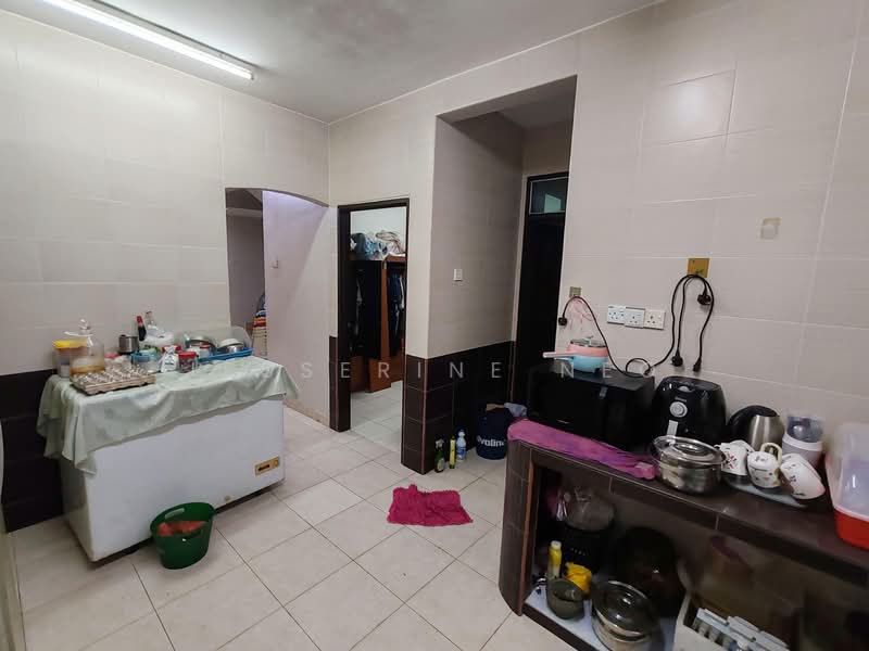 2-storey Terraced House for Sale in Taman Skudai Indah (Skudai) - Jesserine Neo - Kitchen - PropertyGuru.com.my