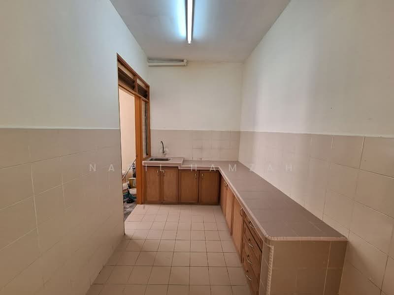 Apartment for Sale at Sri Melor (Mulberry Court) - Nabil Hamzah - Kitchen - PropertyGuru.com.my