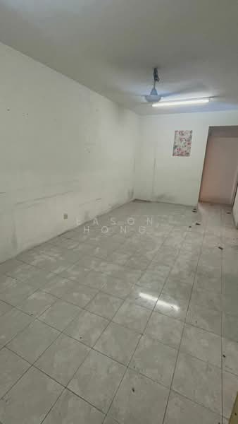 Apartment for Rent at Pangsapuri Pendamar B - Eason Hong - Interior - PropertyGuru.com.my