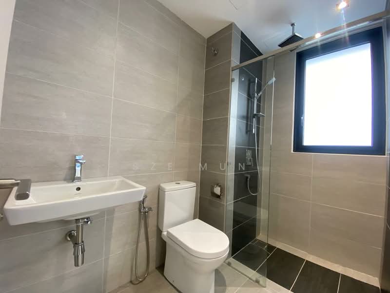 Servis Apartment untuk Disewa di Sunway Serene - Sze Mun - Bathroom - PropertyGuru.com.my