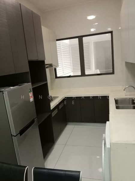 Condominium for Rent at Bay Laurel @ Country Garden Danga Bay - Hong Charng Lee - Kitchen - PropertyGuru.com.my