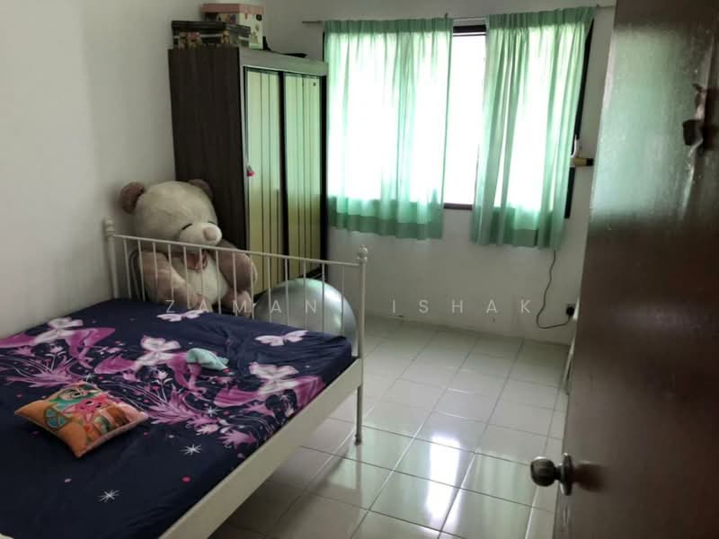 2-storey Terraced House for Sale in Gombak (Selangor) - Zamani Ishak - Bedroom - PropertyGuru.com.my