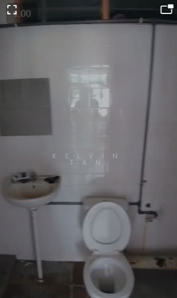 Shop / Office for Rent in Ayer Itam (Penang) - Kelvin Tan - Bathroom - PropertyGuru.com.my
