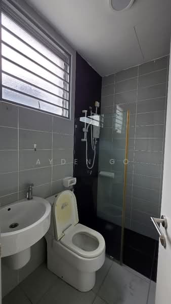 Semi-Detached House for Rent in Areca Rimbunan (Kepong) - Ayden Go - Bathroom - PropertyGuru.com.my