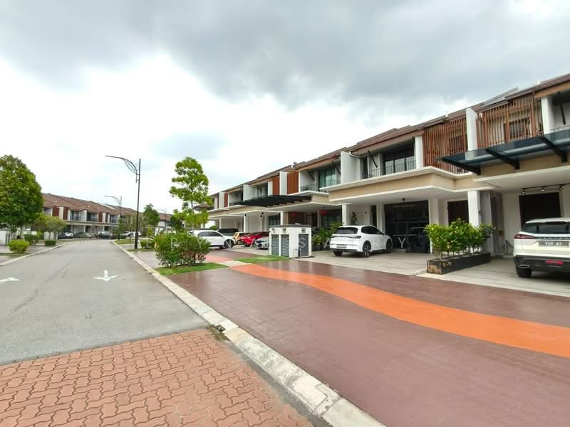 2-storey Terraced House for Sale in Setia Eco Glades (Cyberjaya) - Eryna Sairy - Exterior - PropertyGuru.com.my
