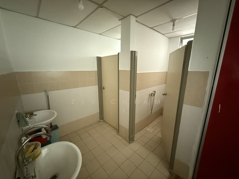 Office for Rent in Johor Bahru (Johor) - Ziv Chiam - Bathroom - PropertyGuru.com.my