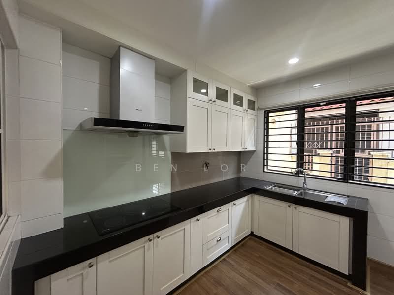 Rumah Teres 2 Tingkat untuk Dijual di Alam Impian (Shah Alam) - Ben Lor - Kitchen - PropertyGuru.com.my