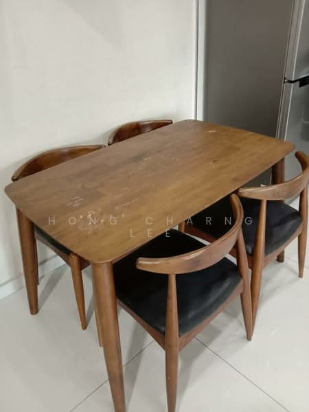 Condominium for Rent at Royal Strand @ Country Garden Danga Bay - Hong Charng Lee - Dining Room - PropertyGuru.com.my