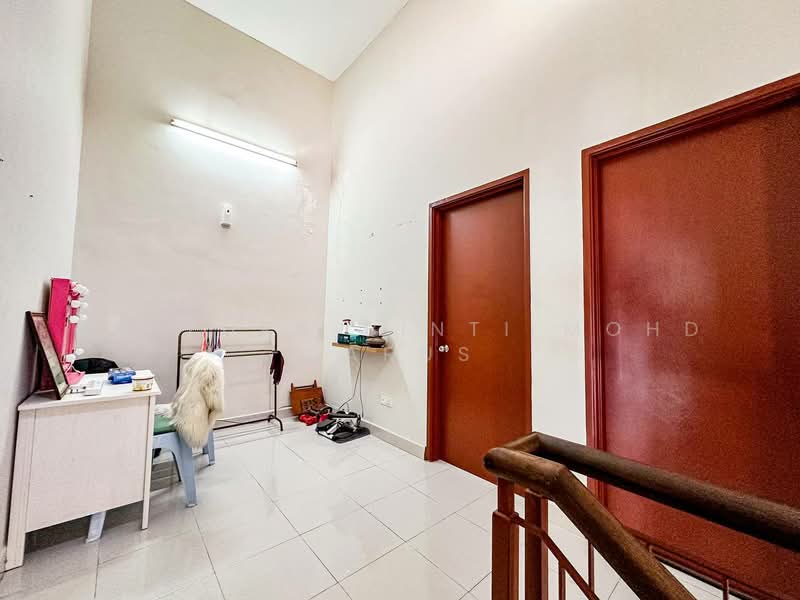 2-storey Terraced House for Sale in Taman Pelangi Semenyih 2 (Semenyih) - Maizura binti Mohd Darus - Interior - PropertyGuru.com.my