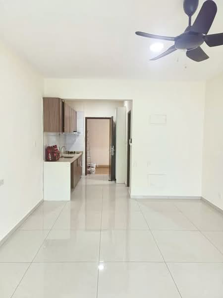 Servis Apartment untuk Disewa di Country Garden Central Park - Sun Yap - Kitchen - PropertyGuru.com.my