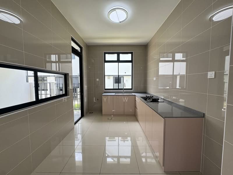Cluster House for Rent in Taman Ekoflora (Johor Bahru) - Huily Woon - Kitchen - PropertyGuru.com.my