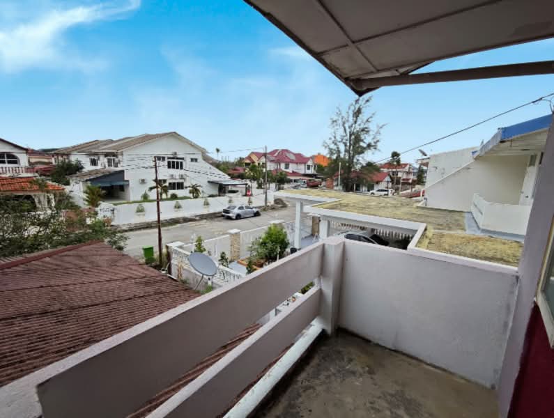 Rumah Berkembar untuk Dijual di Kubang Buaya (Kuantan) - Jyn Yap - Exterior - PropertyGuru.com.my