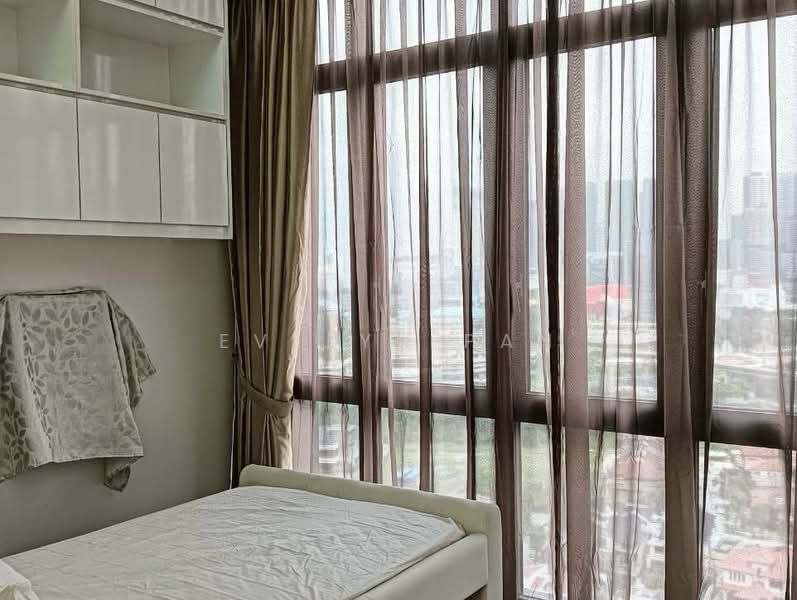 Servis Apartment untuk Dijual di Avara - Evelyn Pan - Bedroom - PropertyGuru.com.my