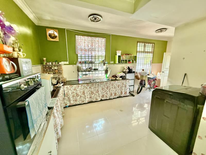 Rumah Teres 2 Tingkat untuk Dijual di Iskandar Puteri (Nusajaya) (Johor) - Janice Pang - Kitchen - PropertyGuru.com.my