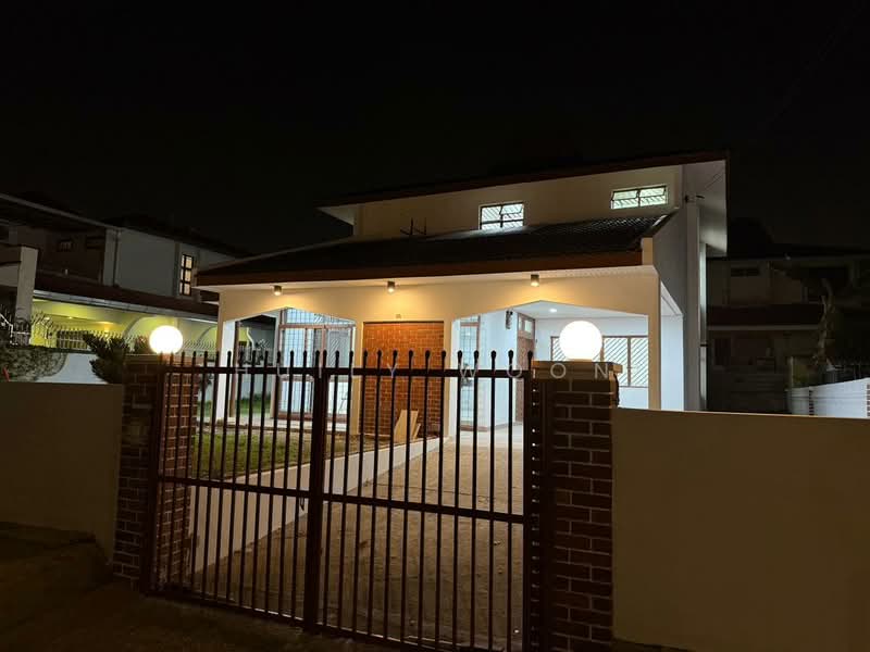 Bungalow for Rent in Taman Suria (Johor Bahru) - Huily Woon - Exterior - PropertyGuru.com.my
