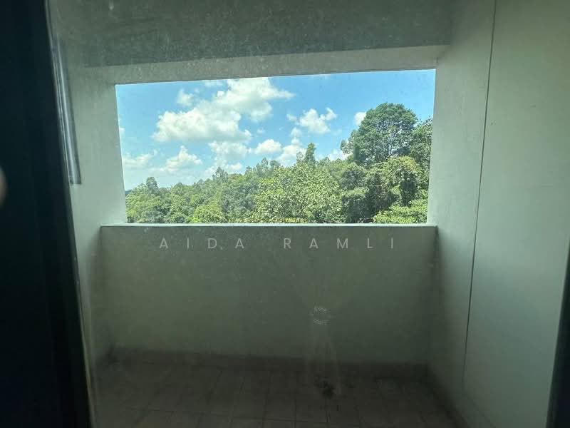 Kondominium untuk Dijual di Armanee - Aida Ramli - Balcony - PropertyGuru.com.my