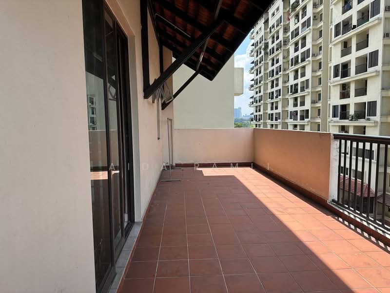 Kondominium untuk Dijual di Armanee - Aida Ramli - Balcony - PropertyGuru.com.my