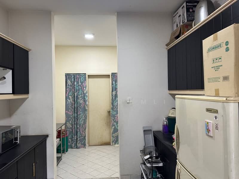 Kondominium untuk Dijual di Armanee - Aida Ramli - Kitchen - PropertyGuru.com.my