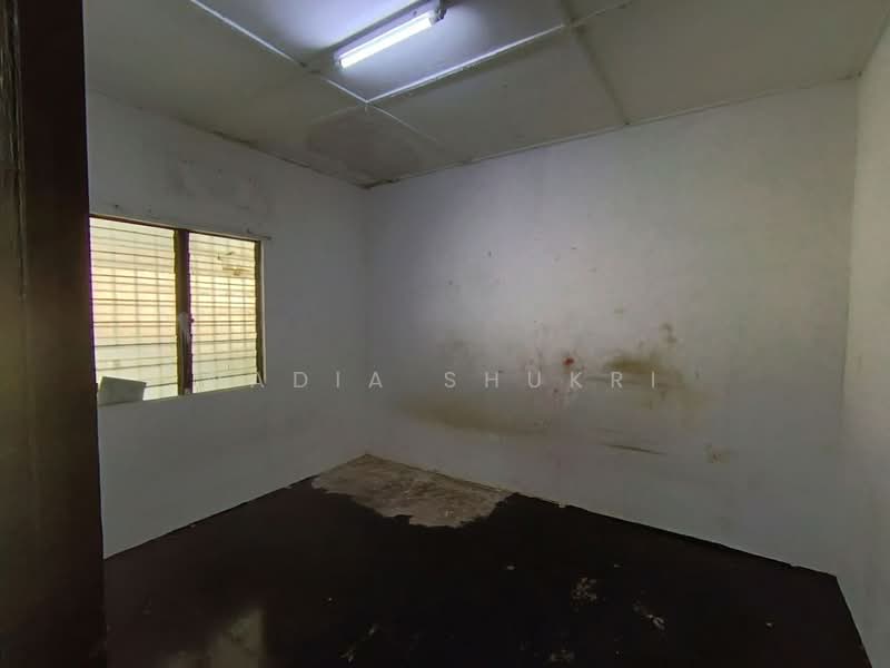 Rumah Teres 1 Tingkat untuk Dijual di Seksyen 24 (Shah Alam) - Nadia Shukri - Interior - PropertyGuru.com.my