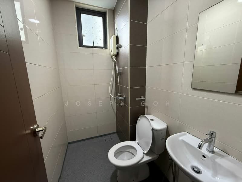 Kondominium untuk Dijual di Botanika - Joseph Goh - Bathroom - PropertyGuru.com.my