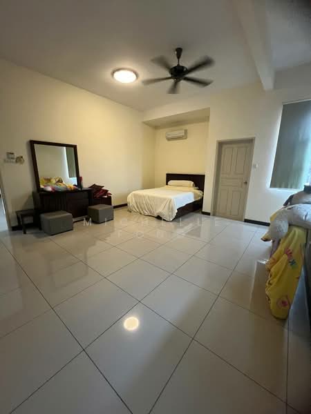 Semi-Detached House for Rent in Skudai (Johor) - Michelle Fong - Bedroom - PropertyGuru.com.my