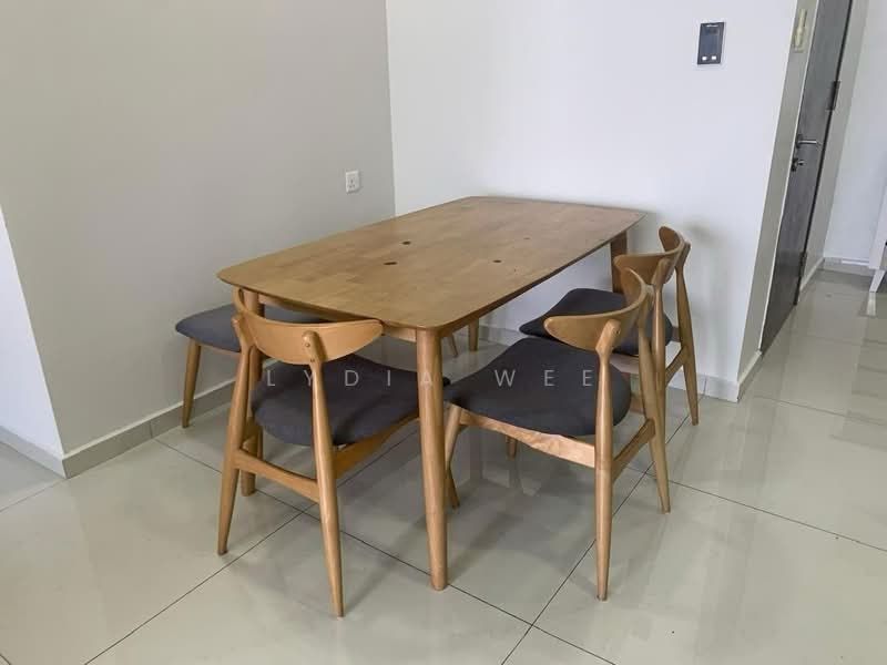 Condominium for Rent at Kings Bay @ Country Garden Danga Bay - Lydia Wee - Dining Room - PropertyGuru.com.my