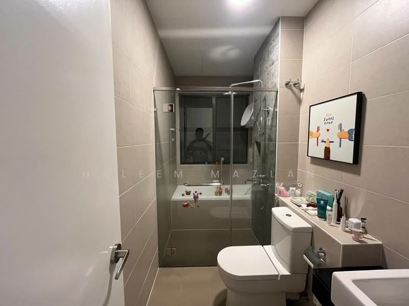 Condominium for Rent at Isle of Kamares - Haleem Mazlan - Bathroom - PropertyGuru.com.my