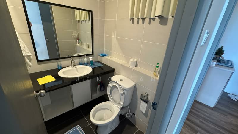 Apartment for Rent at HK Square Apartment - Jeno Tan - Bathroom - PropertyGuru.com.my