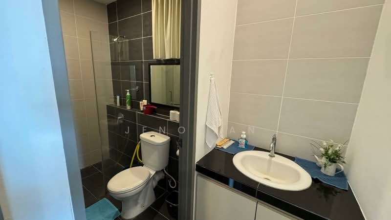 Apartment for Rent at HK Square Apartment - Jeno Tan - Bathroom - PropertyGuru.com.my
