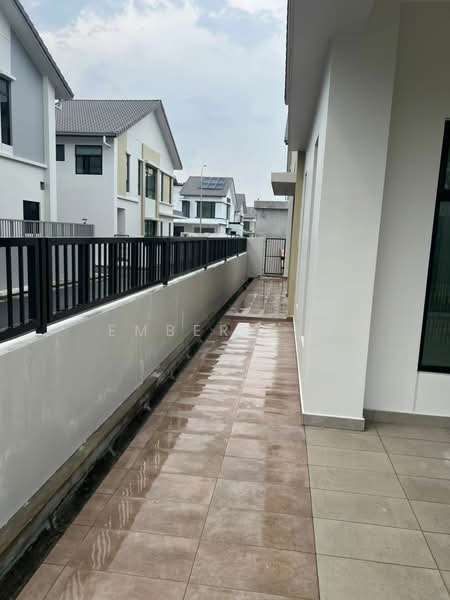 Cluster House for Sale in Iskandar Puteri (Nusajaya) (Johor) - Ember Lim - Exterior - PropertyGuru.com.my