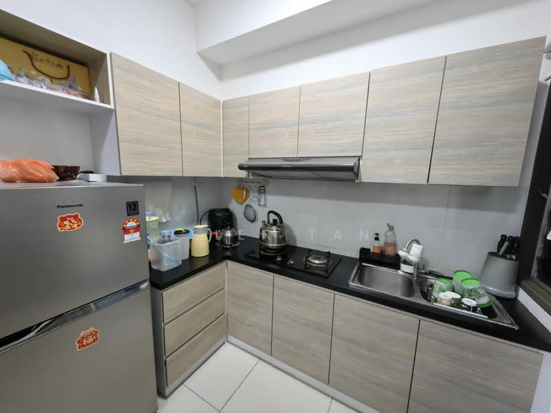 Pangsapuri untuk Dijual di Seri Austin Residence (Pangsapuri Seri Austin) - Helen Tan - Kitchen - PropertyGuru.com.my