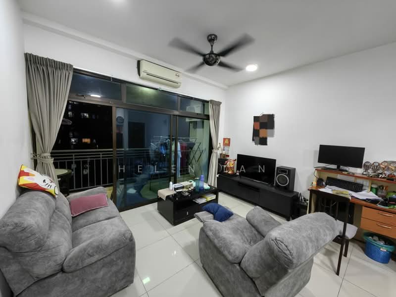 Pangsapuri untuk Dijual di Seri Austin Residence (Pangsapuri Seri Austin) - Helen Tan - Living Room - PropertyGuru.com.my