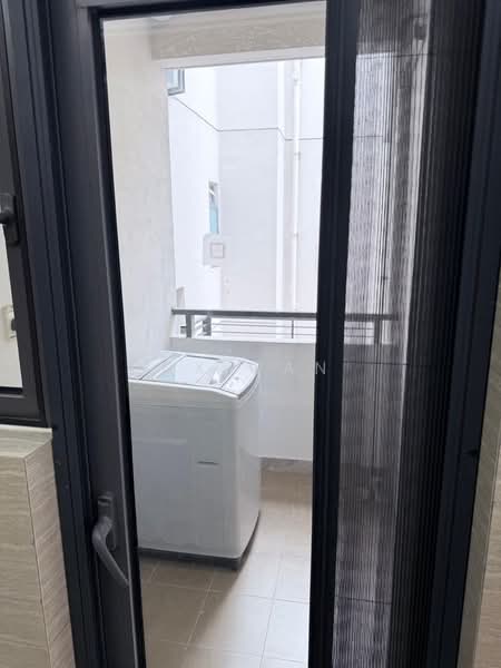 Condominium for Rent at R&F Princess Cove Phase 2-Seine Region - DX GAN - Balcony - PropertyGuru.com.my